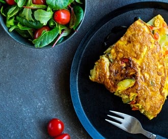 Omelett med paprika og squash