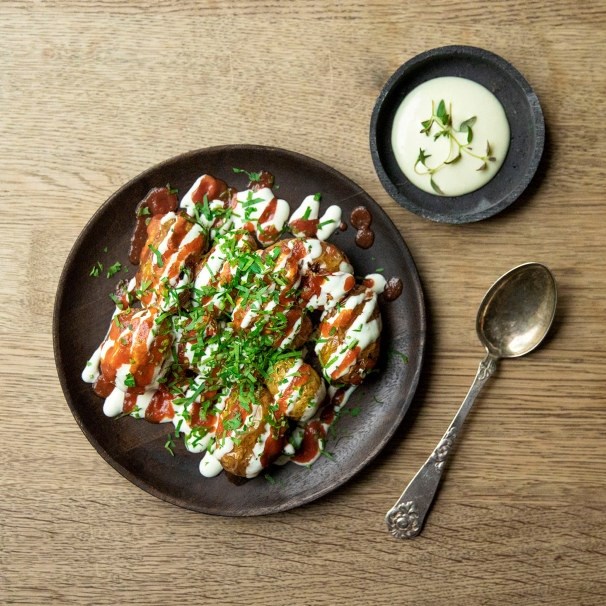 Pikante patatas bravas