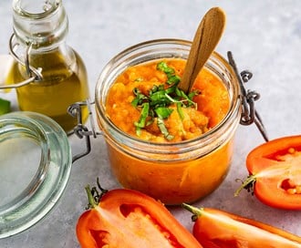 Kokt tomatsaus av San Marzano
